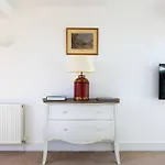 Spacious 3 Bedroom Flat With Terrace